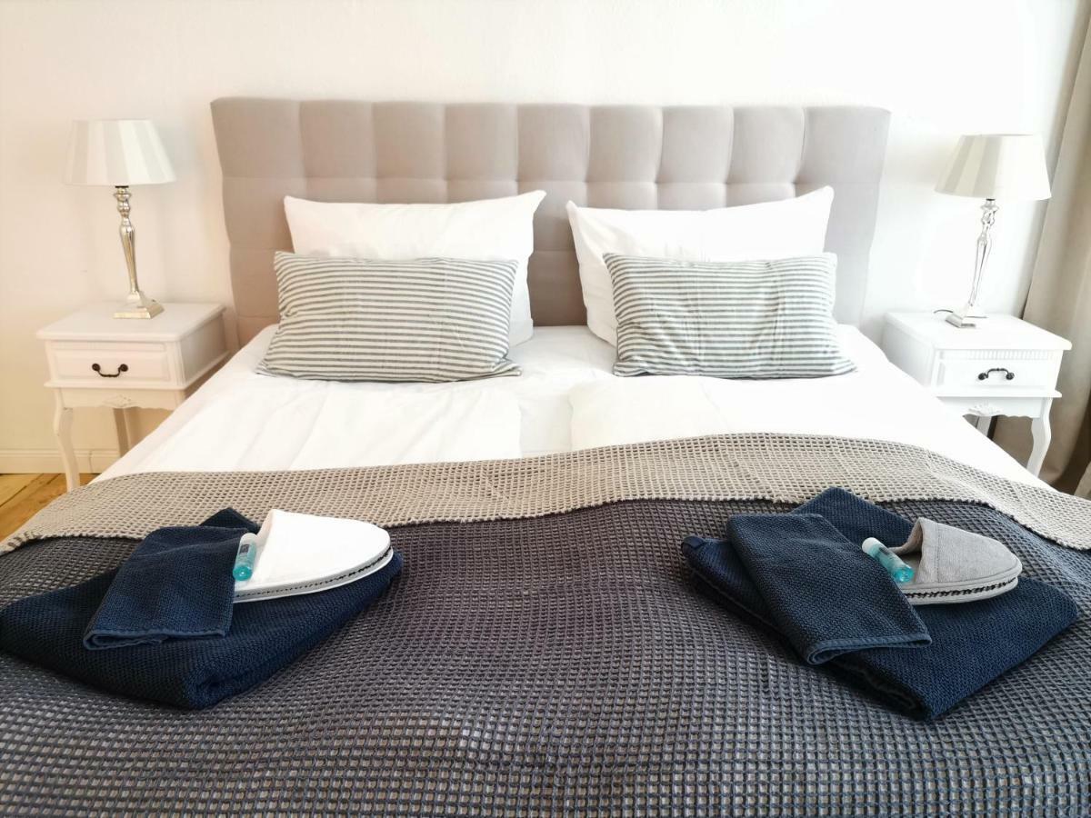 Fritz By Rockchair Apartments L Superhost Status L 3 Bedrooms Boxspringbeds 2 Bathrooms 2 Kitchen - Cozy Family & Business Flair Welcomes You! Berlijn Buitenkant foto